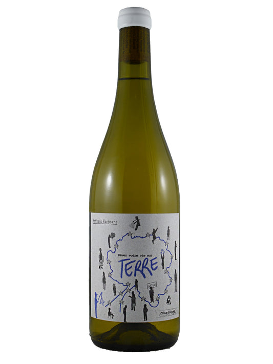 Green glass white wine bottle with a black and blue label on a white background. Label reads "Artisans Partisans Terre". White enclosure.