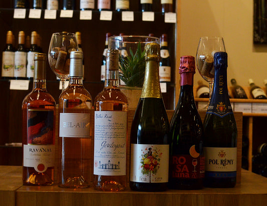 Cabin Rose and Sparkling 6 Pack mixed case