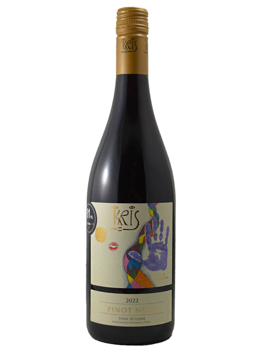 A bottle of Reis Pinot Noir 2022 red wine, featuring a dark glass bottle with a gold screwcap and a cream-colored label decorated with a colorful handprint illustration.